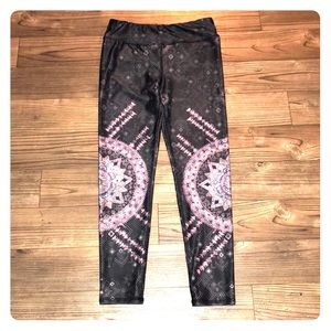 Evolution and Creation Leggings Size S